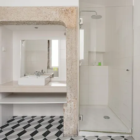 Joivy Inviting Flat Next To Carmo Convent Apartamento Lisboa