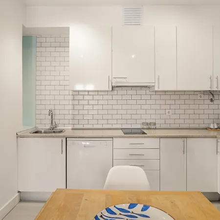 Joivy Inviting Flat Next To Carmo Convent Apartamento *