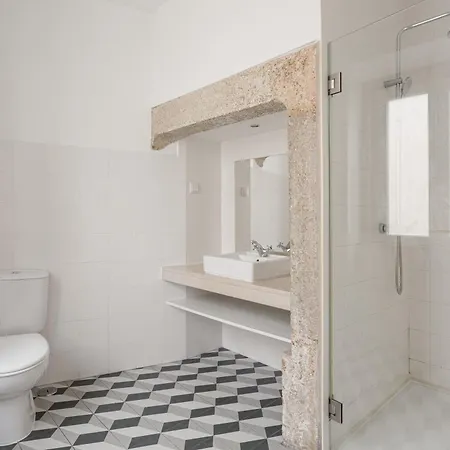 Joivy Inviting Flat Next To Carmo Convent Lisboa