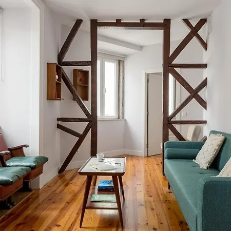 Appartamento Guestready - Bright Flat Near Money Museum Lisbona