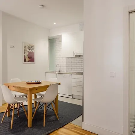 Guestready - Bright Flat Near Money Museum Appartamento Lisbona
