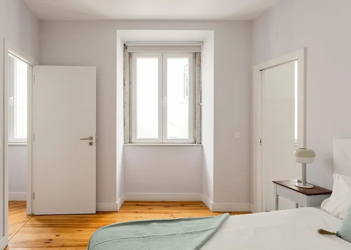 Guestready - Bright Flat Near Money Museum
