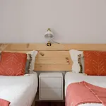 Guestready - Bright Flat Near Money Museum