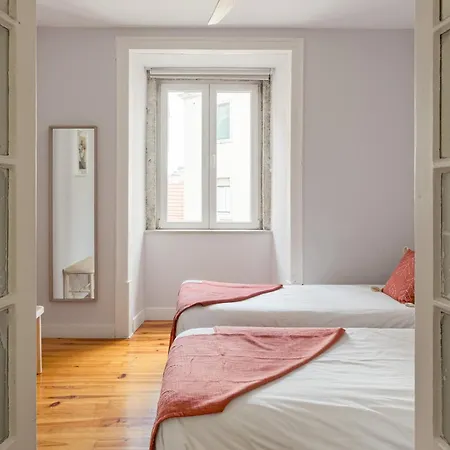 Guestready - Bright Flat Near Money Museum