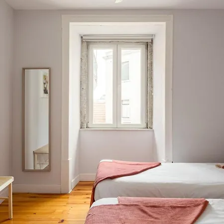 Guestready - Bright Flat Near Money Museum דירה ליסבון