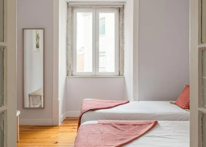 Apartment Guestready - Bright Flat Near Money Museum *